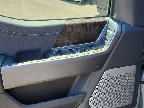 New 2026 Ford F350 Lariat w/ Black Appearance Package image 15