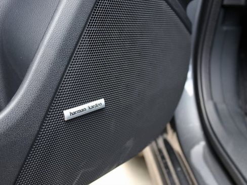 Used 2025 Subaru Crosstrek 2.5i Limited w/ Crosstrek Mirror Package image 23