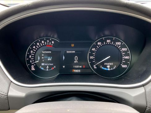 Used 2017 Lincoln MKX Reserve w/ Lincoln MKX Climate Package FWD image 24