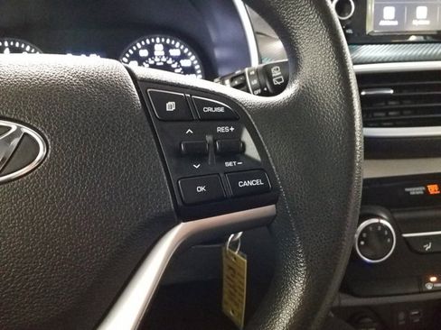 Used 2020 Hyundai Tucson SE image 6