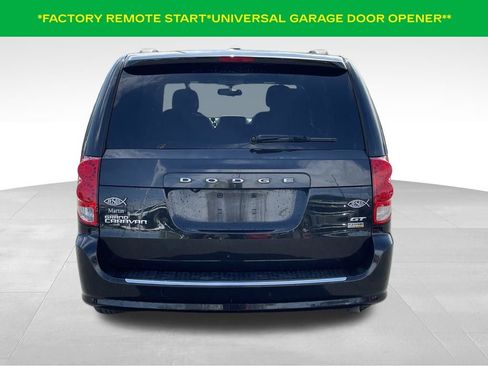 Used 2017 Dodge Grand Caravan GT FWD image 4
