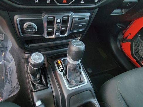 Used 2021 Jeep Wrangler Unlimited Sport image 26