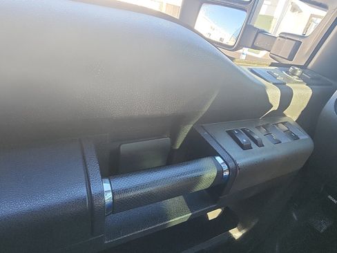 Used 2011 Ford F250 Lariat w/ Lariat Ultimate Pkg AWD/4WD image 15
