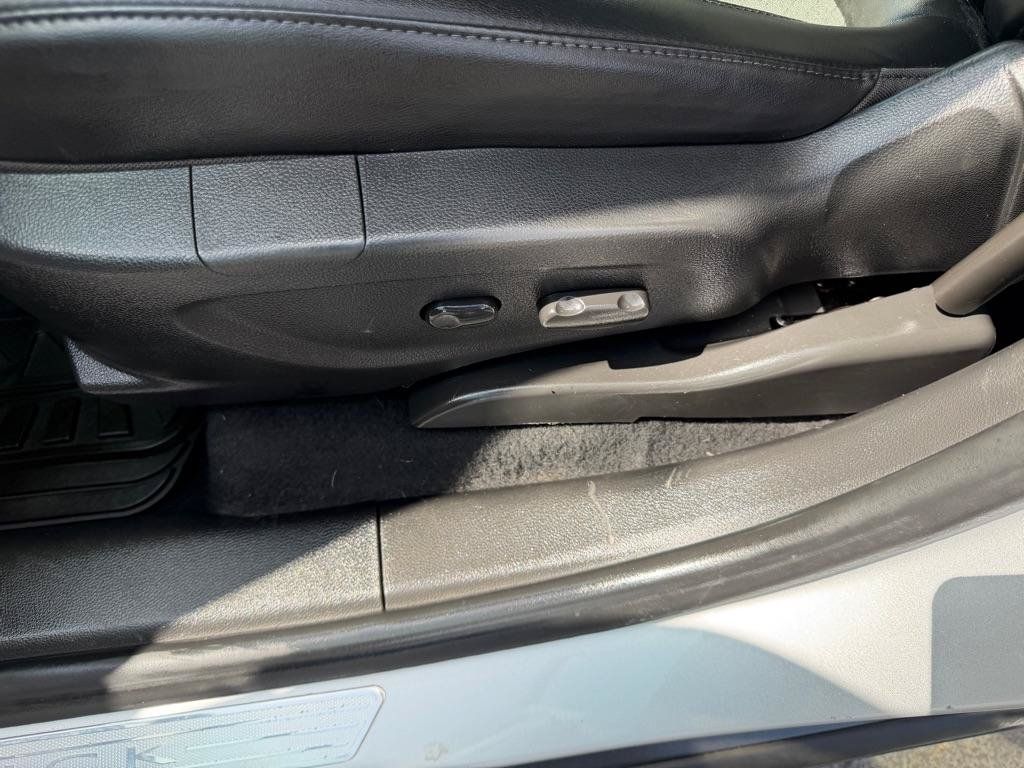 Used 2019 Buick Encore Preferred w/ LPO, Active Package FWD image 24
