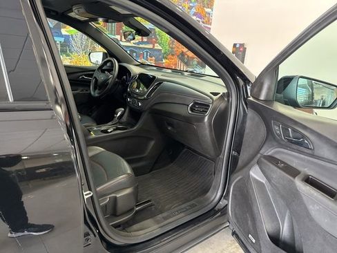 Used 2022 Chevrolet Equinox RS w/ RS Leather Package AWD/4WD image 53