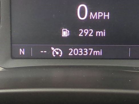 Used 2025 Chevrolet Blazer LT image 13