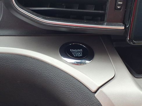 Used 2023 Ford Explorer XLT w/ Equipment Group 202A image 19