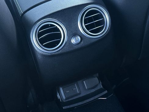 Certified 2022 Mercedes-Benz GLC 300 4MATIC image 33