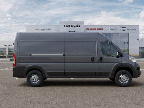 New 2026 RAM ProMaster 2500 w/ Premium Convenience Group FWD image 21