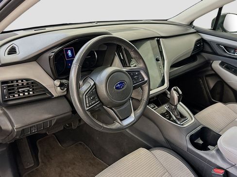 Used 2024 Subaru Outback Premium image 18