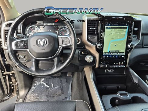 Used 2020 RAM 1500 Laramie RWD image 9
