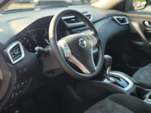 Used 2016 Nissan Rogue SV w/ SV Premium Package AWD/4WD image 12