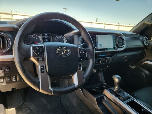 Used 2023 Toyota Tacoma Limited RWD image 11