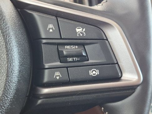 Used 2025 Subaru Outback Touring XT AWD/4WD image 14