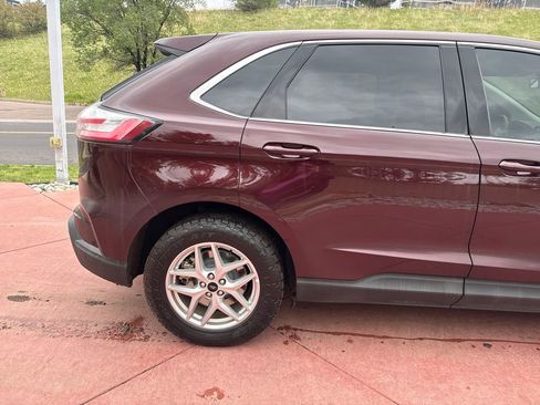 Certified 2023 Ford Edge SEL w/ Convenience Package AWD/4WD image 35
