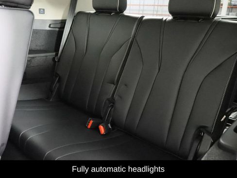 Used 2023 Acura MDX SH-AWD w/ Advance Package image 17