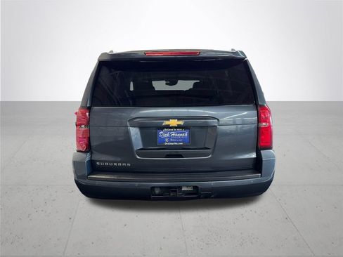 Used 2019 Chevrolet Suburban LT AWD/4WD image 5