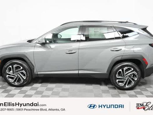 New 2025 Hyundai Tucson Limited image 2