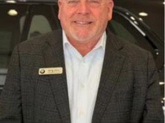 Used 2026 BMW 530i xDrive w/ Premium Package video 2