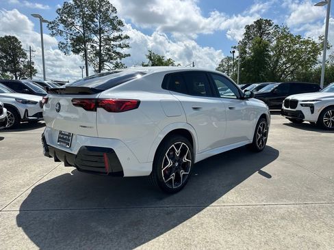 New 2026 BMW X2 xDrive28i w/ Technology Package AWD/4WD image 5