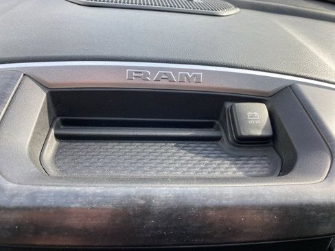 Used 2021 RAM 1500 Big Horn image 30