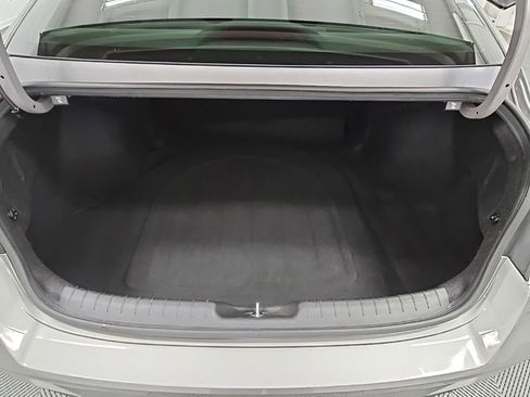 Used 2023 Hyundai Elantra SEL w/ Convenience Package image 30