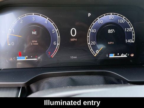 New 2025 Jeep Grand Cherokee L Laredo image 19