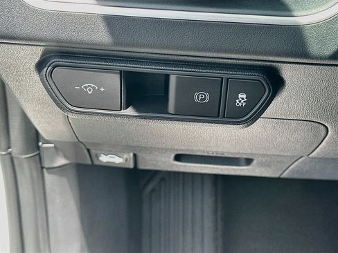 New 2026 Kia K4 FWD image 10