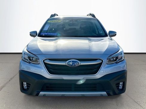 Used 2022 Subaru Outback Limited image 2