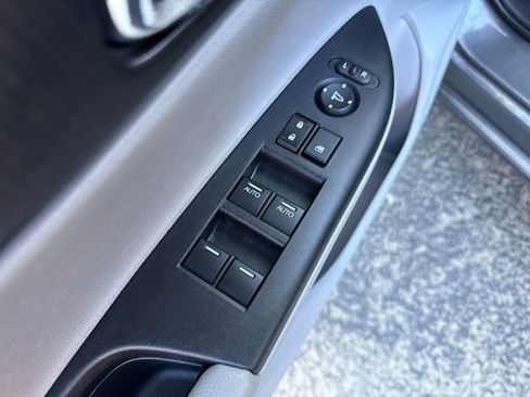 Used 2013 Honda Accord EX image 11
