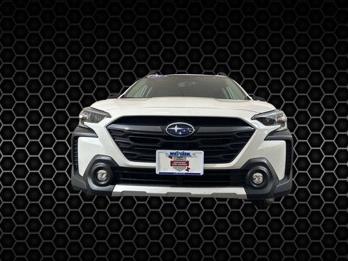 Certified 2025 Subaru Outback Limited image 2