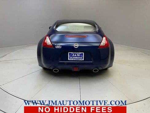 Used 2016 Nissan 370Z Coupe RWD image 4
