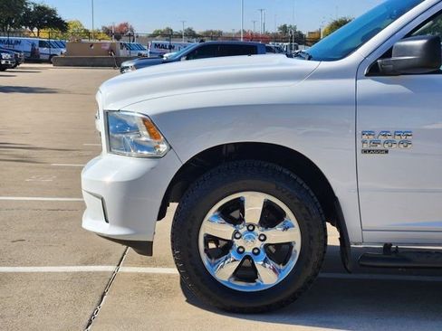 Used 2019 RAM 1500 Express w/ Express Value Package image 15