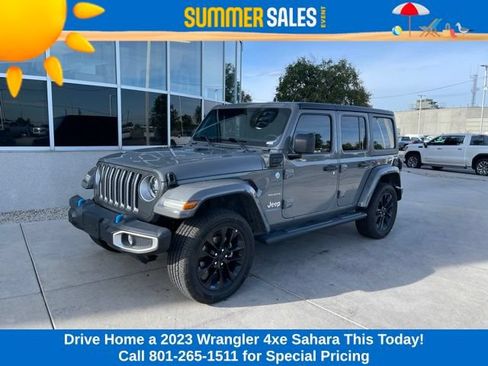 Used 2023 Jeep Wrangler Unlimited Sahara AWD/4WD image 1