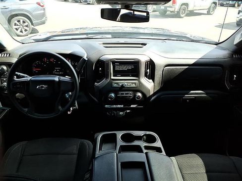 Used 2019 Chevrolet Silverado 1500 Custom Trail Boss w/ Custom Convenience Package image 17