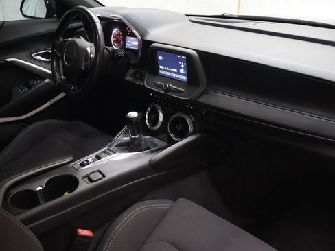 Used 2018 Chevrolet Camaro LS RWD image 10