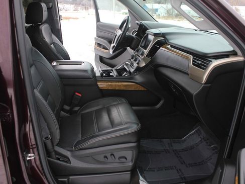 Used 2017 GMC Yukon Denali w/ Open Road Package image 34