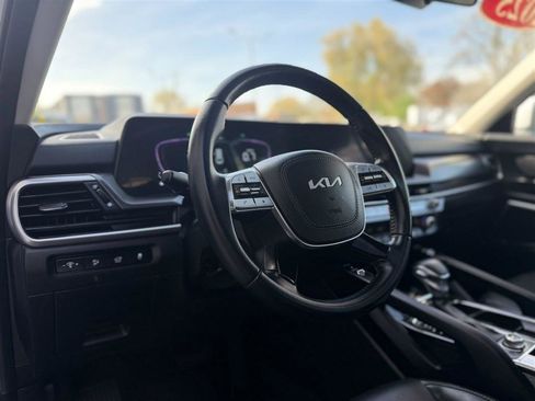 Used 2025 Kia Telluride S image 26