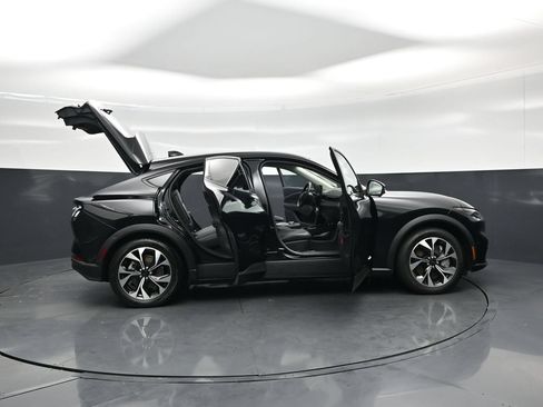 Used 2024 Ford Mustang Mach-E Select RWD image 4