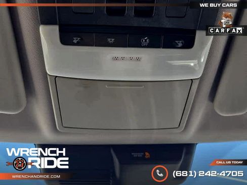 Used 2022 Mitsubishi Outlander SE image 24