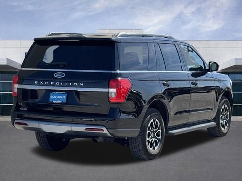 Used 2024 Ford Expedition XLT image 36
