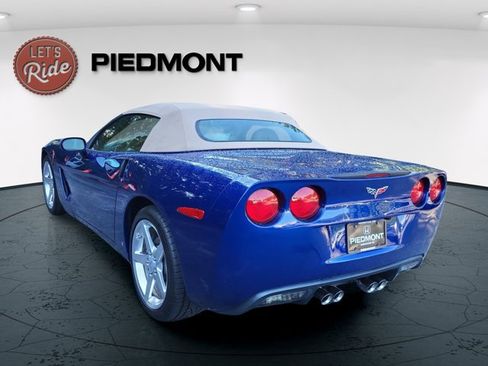 Used 2006 Chevrolet Corvette Convertible w/ Preferred Equipment Group RWD image 7