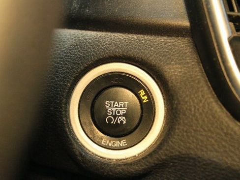 Used 2016 Chrysler 200 LX image 14