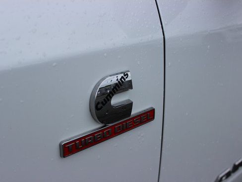 Used 2024 RAM 3500 SLT w/ Quick Order Package 2YG SLT AWD/4WD image 3
