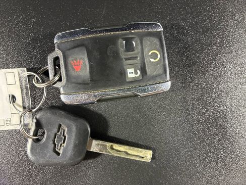 Used 2017 Chevrolet Colorado Z71 image 24