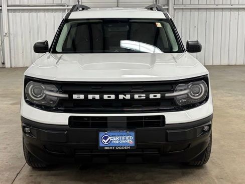 Used 2023 Ford Bronco Sport Outer Banks w/ Tech Package AWD/4WD image 2