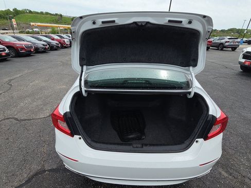 Used 2022 Honda Accord Sport image 31