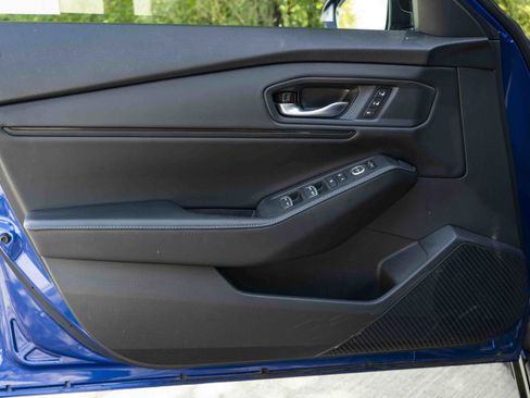 Used 2025 Honda Accord Sport image 37