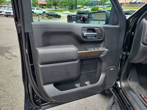 Used 2020 Chevrolet Silverado 1500 LT Trail Boss AWD/4WD image 20