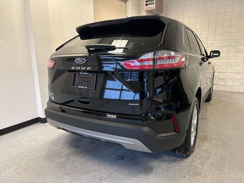 Certified 2024 Ford Edge SEL w/ Convenience Package image 42